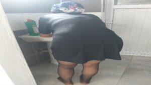 Götten yemeye alışmış bir türk türbanlı