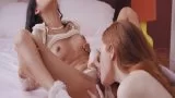 İnterracial lezbiyen sevişme sahneleri