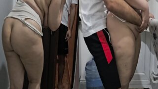 Su getiren oğlanı çıplak karşıladı