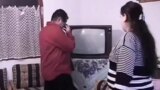 Ayşe Teyze 4: Komşu Gençlerle Doyumsuz Bir Gece