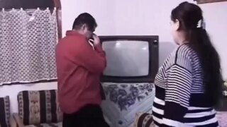 Ayşe Teyze 4: Komşu Gençlerle Doyumsuz Bir Gece