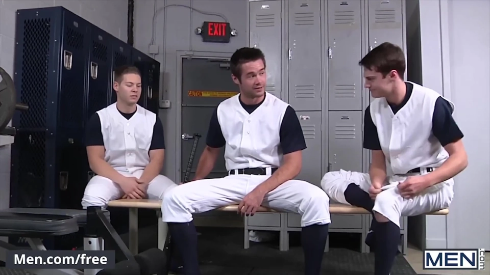 Johnny Rapid Çifte Sikiş Yerken Sertçe Boşalıyor