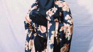 Güzel Hintli Desi, Kirli Konuşmalarla Ateşli Sikişiyor