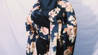 Güzel Hintli Desi, Kirli Konuşmalarla Ateşli Sikişiyor