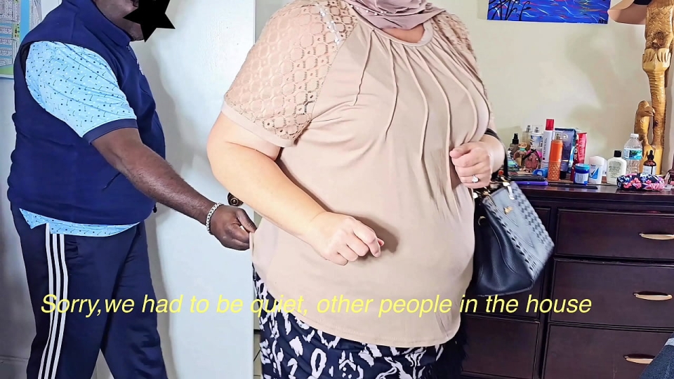 Dev Götlü PAWG MILF Hicablı Yabancıya Amını Doldurtuyor