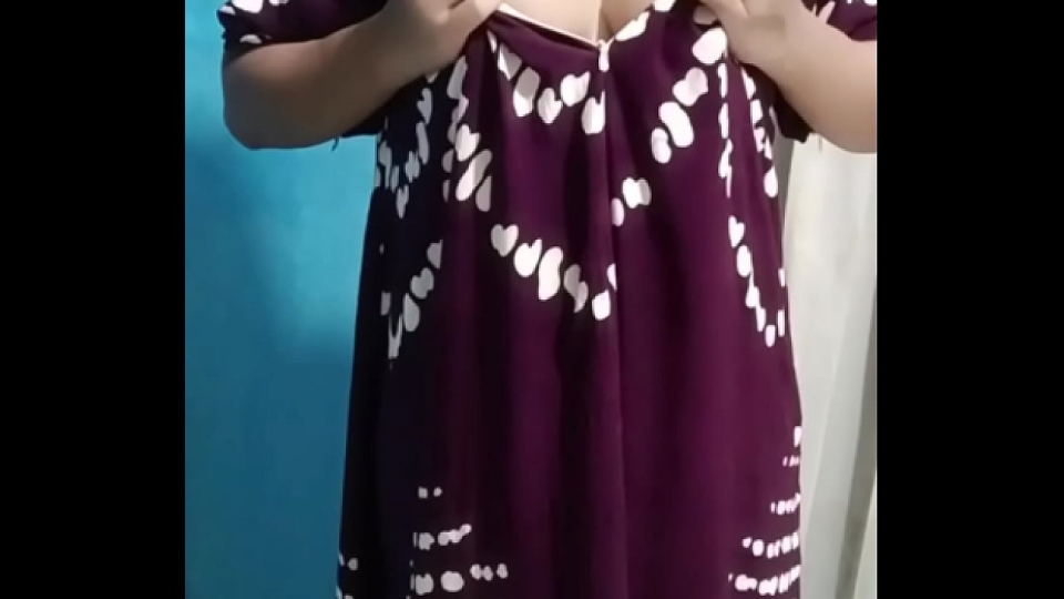 Güzel Öğretmen Yalnız Kalınca Eşi Şehir Dışındayken Mastürbasyon Yapıyor Azgın