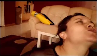 Hap Atıp Kafaları 1 Milyonken Sevişen Çiftimiz Konuşmalar İçin Bile İzlemeye Değer