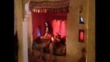 Arap Kamasutra’da Ateşli Çift Pozisyonları Delice Sikti