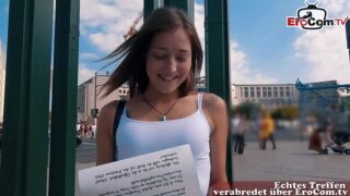 18 Yaşlı Yabancı Öğrenci Tatilde Bareback Sex Casting’de Sikildi