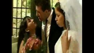 Gelinin Düğünden Sonra Bakireliğini Verdiği Gece