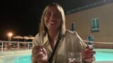 İtaatkâr Sekreter Terfi İçin Yalvarıyor – Anal Creampie