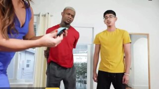 Sevgilisini Verip Kelsi Monroe’yu Sikiyor