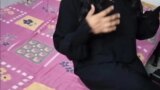 Türbanlı genç Müslüman kız evde üvey erkek kardeşiyle sikişiyor